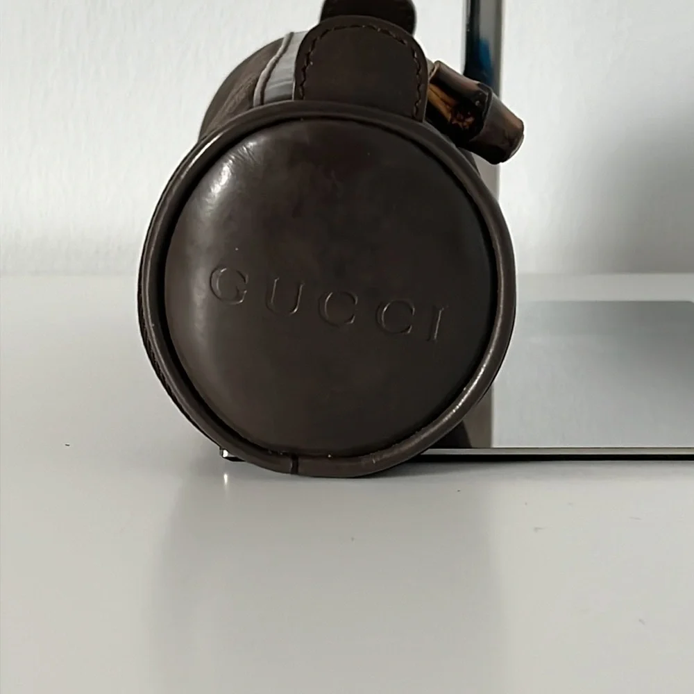 Gucci round barrel fabric and leather trim with bamboo pull